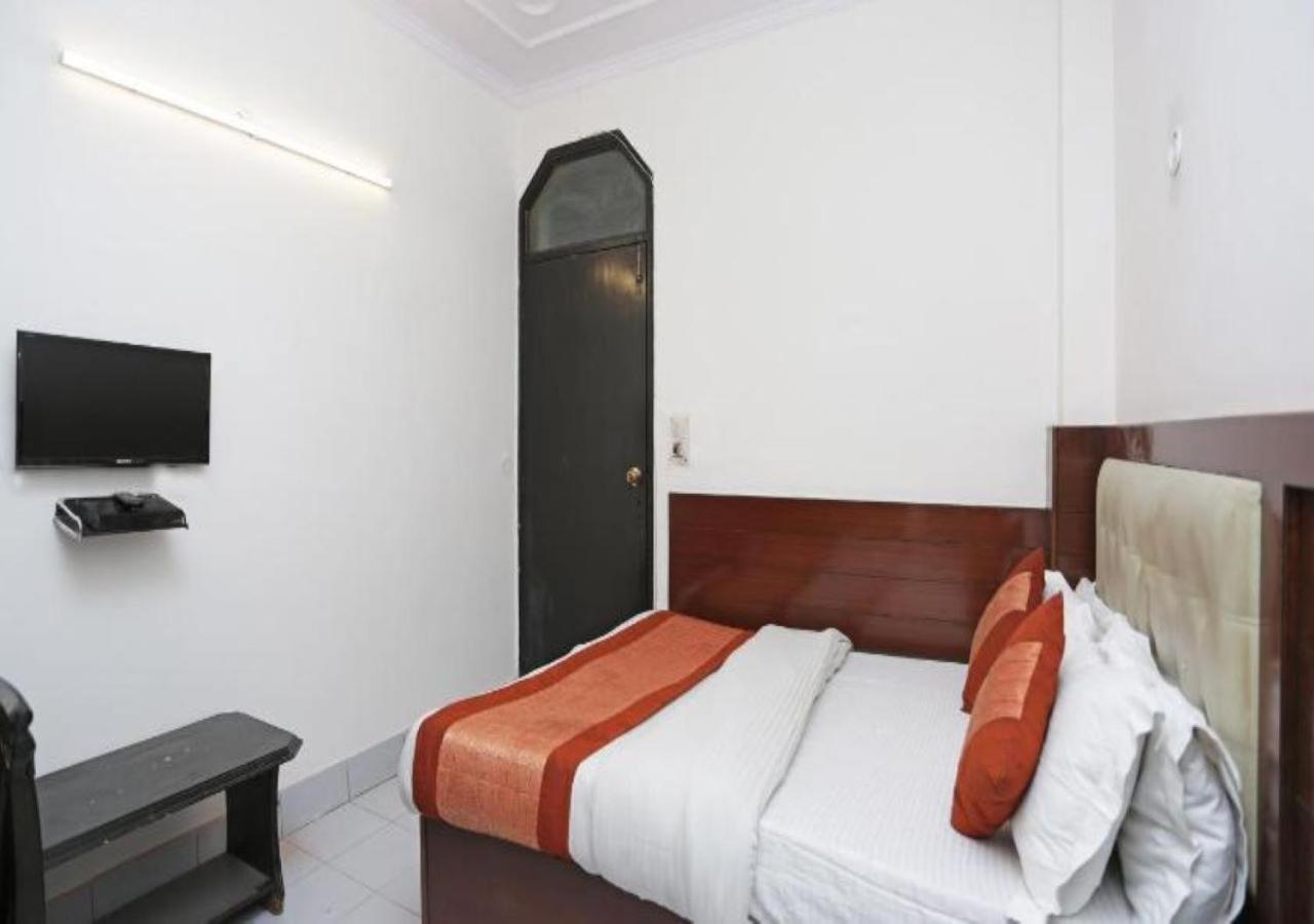 Ap Singh Hotels In Near New Delhi Railway Station Luaran gambar
