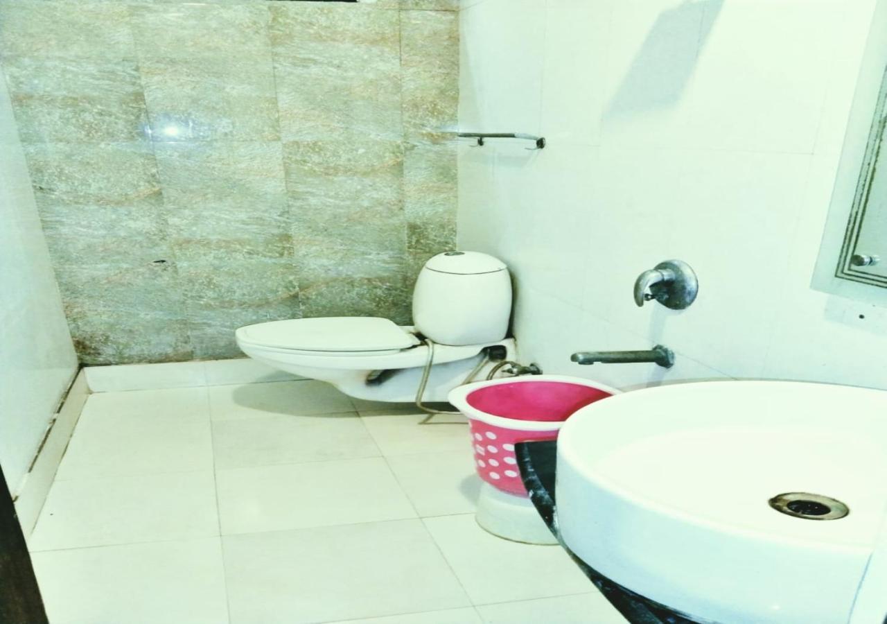 Ap Singh Hotels In Near New Delhi Railway Station Luaran gambar